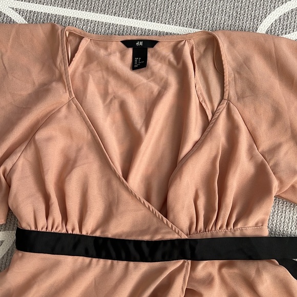 H&M wrap dress pink - Picture 2 of 5